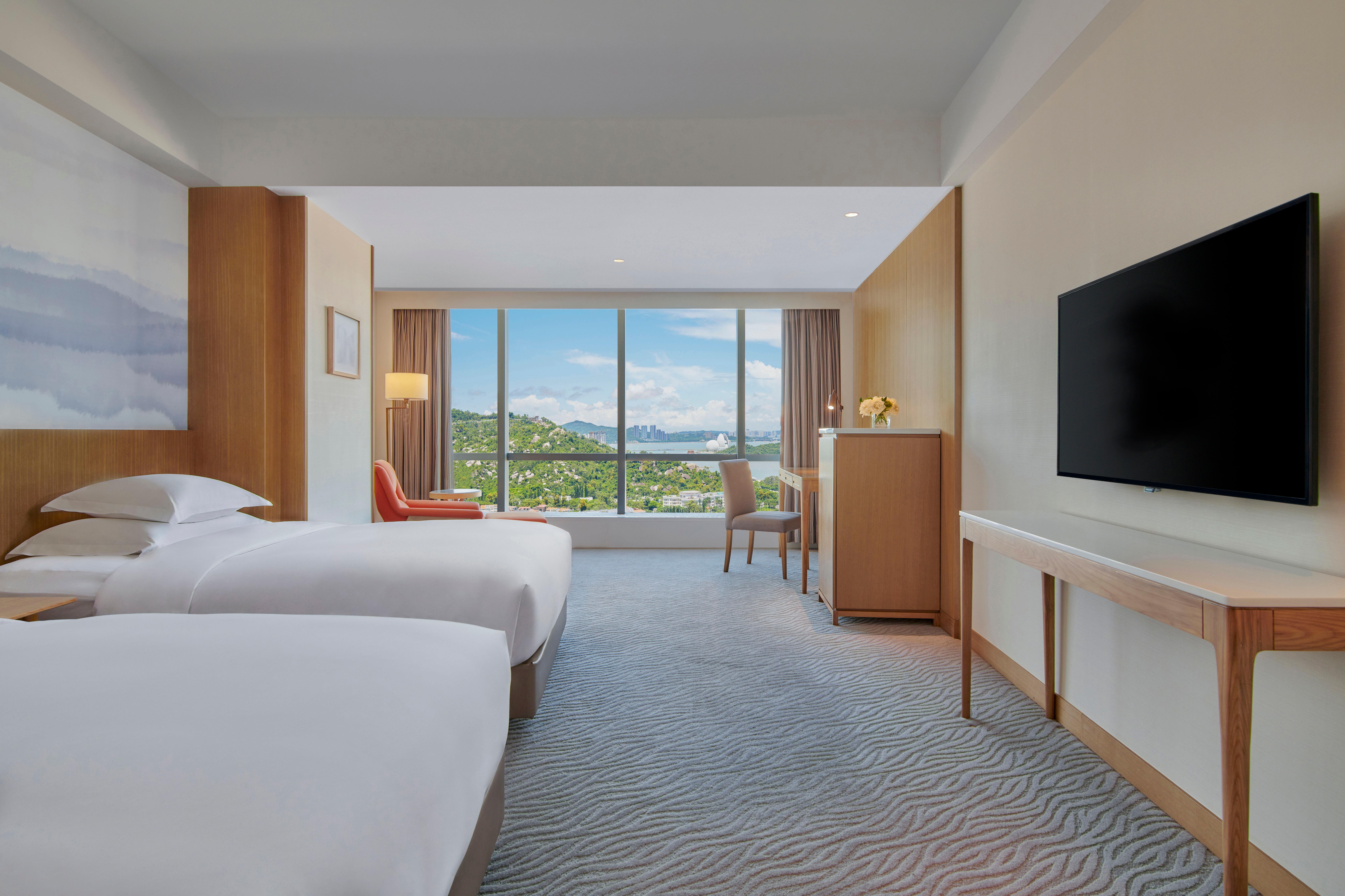 Crowne Plaza Zhuhai City Center By Ihg - Offers Free One-Way Shuttle To Chimelong Ocean Kingdom Dış mekan fotoğraf