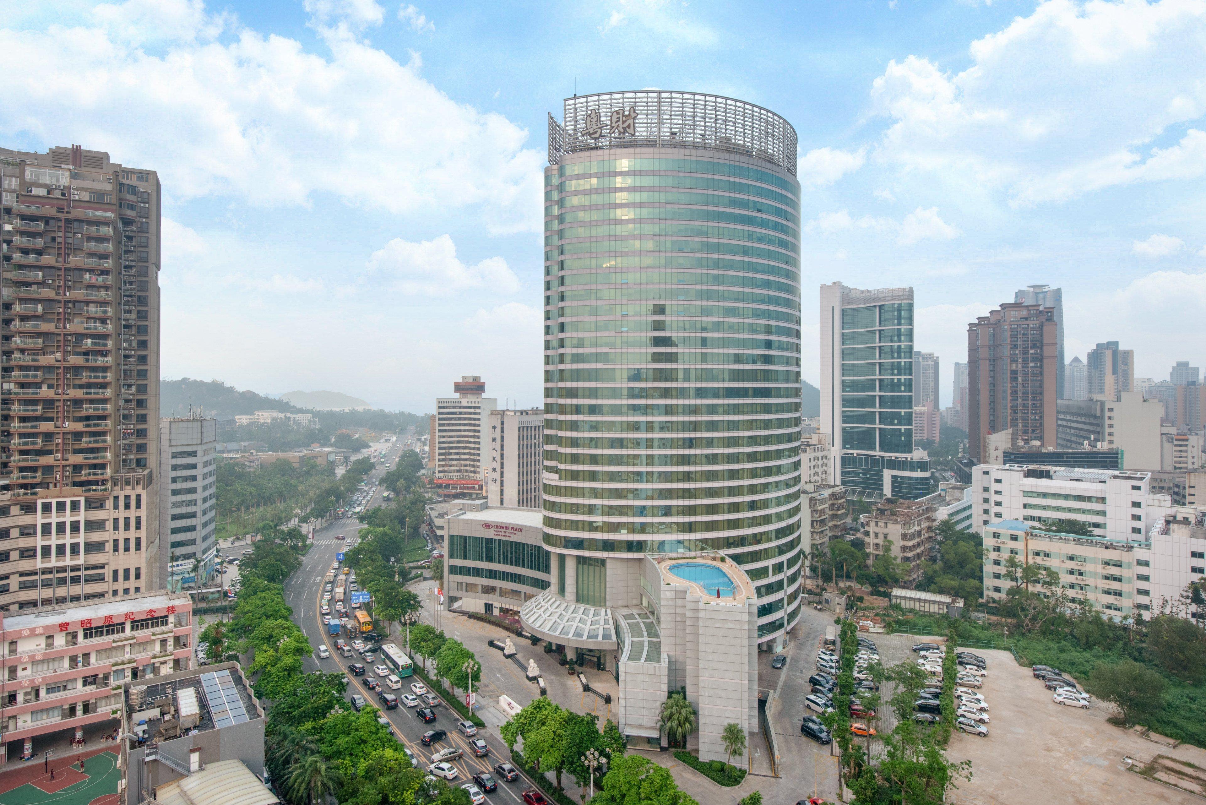 Crowne Plaza Zhuhai City Center By Ihg - Offers Free One-Way Shuttle To Chimelong Ocean Kingdom Dış mekan fotoğraf